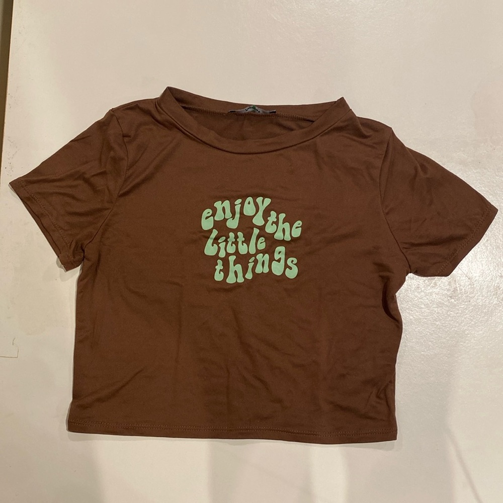 “Enjoy the Little Things” Crop Top — Used Condition